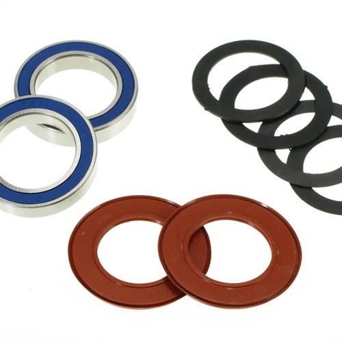 Kit_rodamiento_pedalier_azul_rojo_muestra03_BK-5418